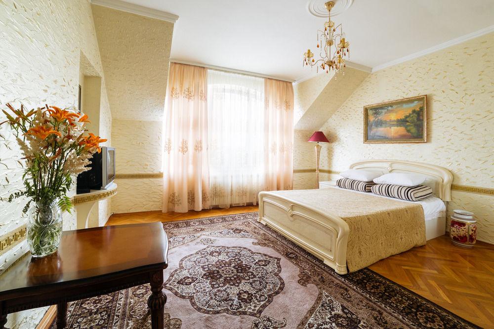 Hotel Ezio Kisinyov Kültér fotó