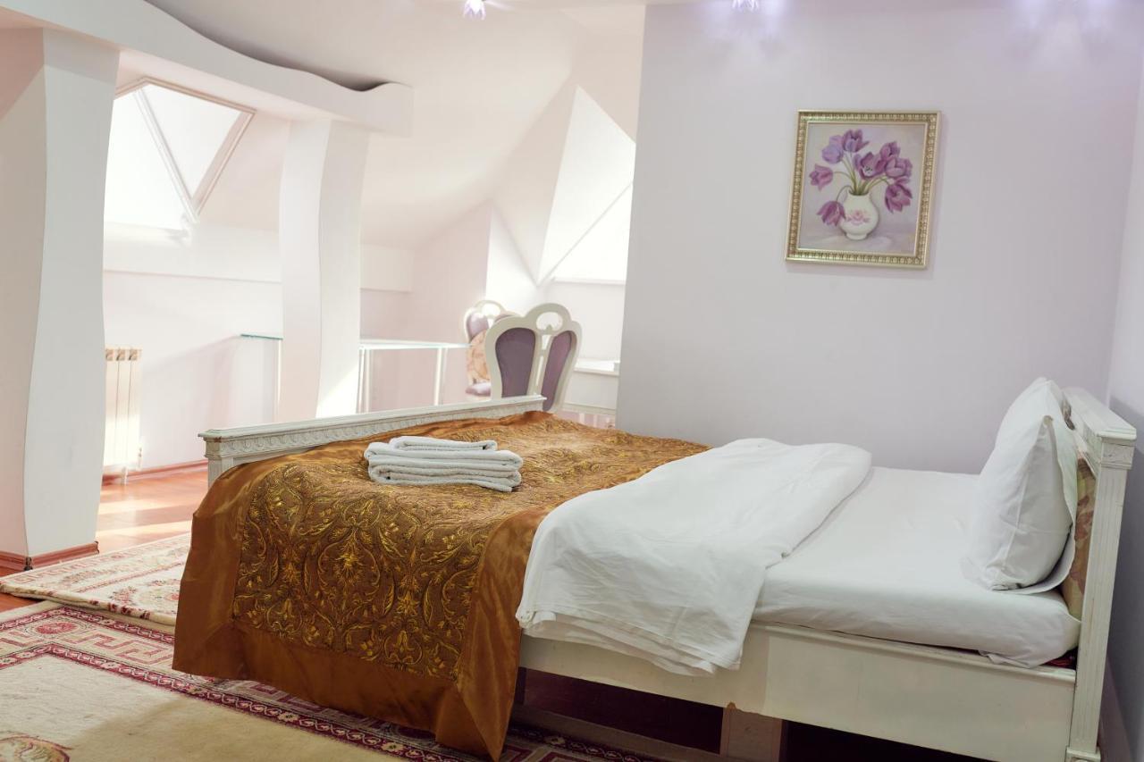 Hotel Ezio Kisinyov Kültér fotó