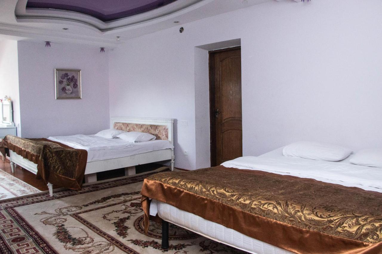 Hotel Ezio Kisinyov Kültér fotó