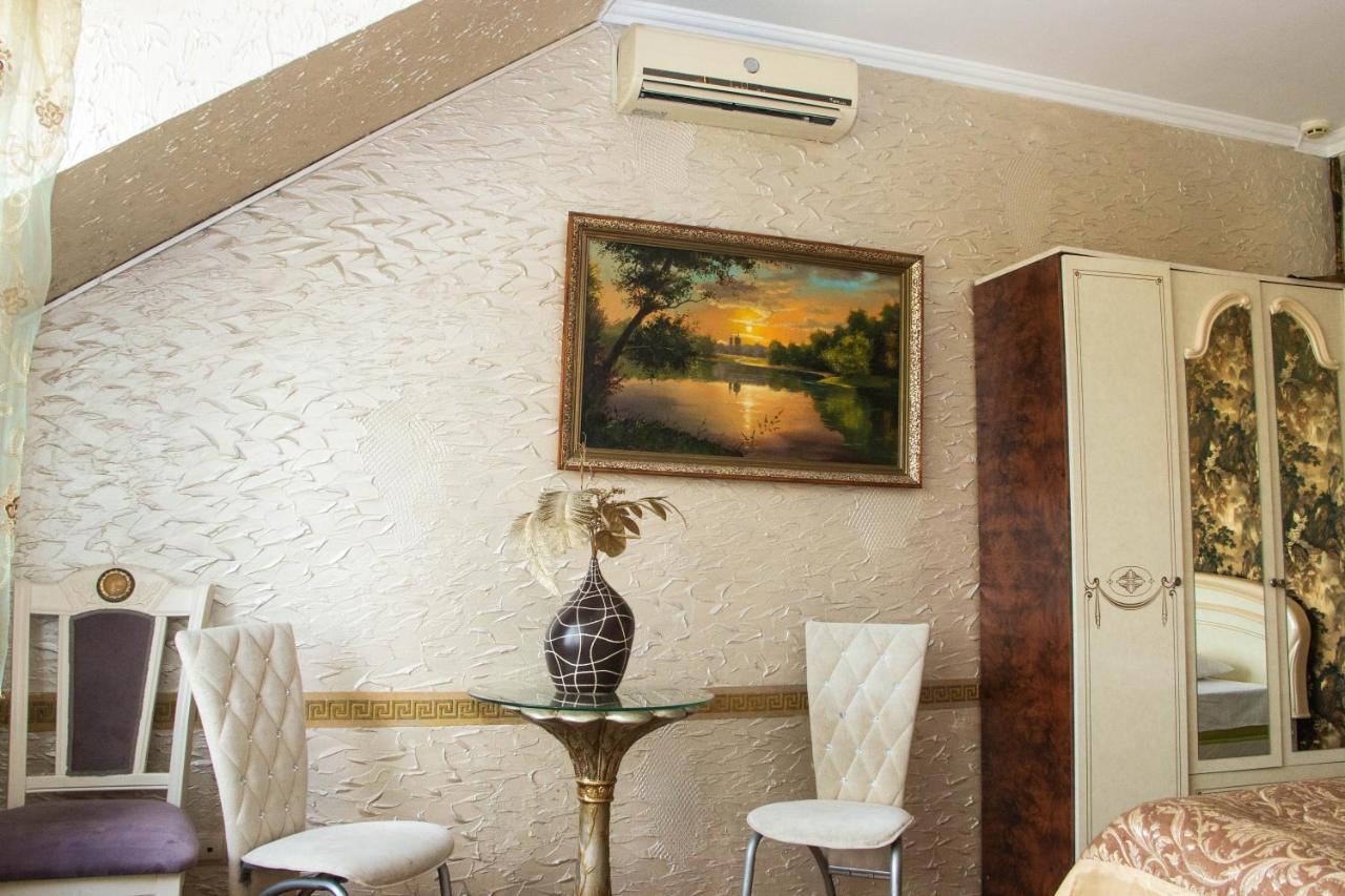Hotel Ezio Kisinyov Kültér fotó