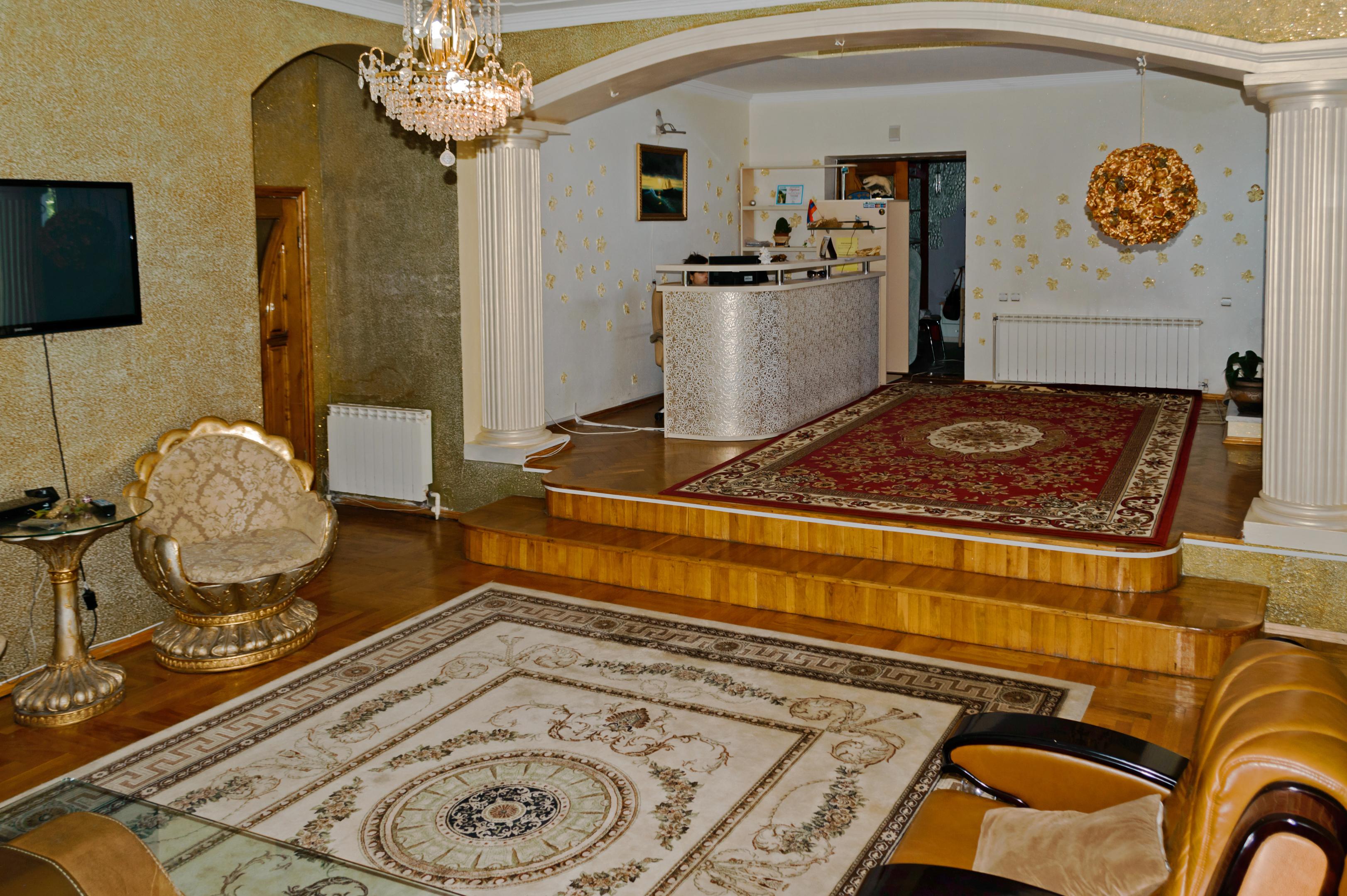 Hotel Ezio Kisinyov Kültér fotó