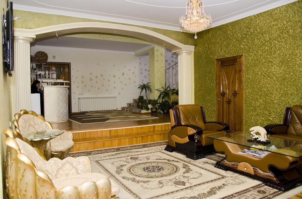 Hotel Ezio Kisinyov Kültér fotó