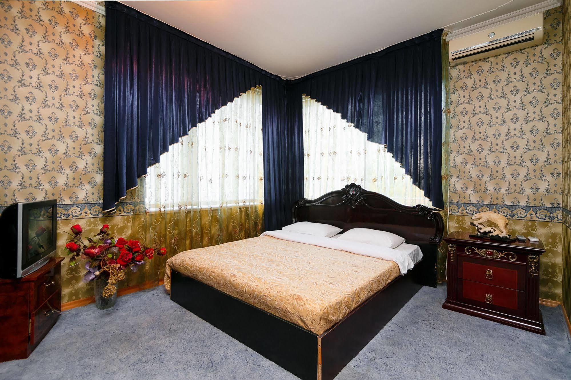 Hotel Ezio Kisinyov Kültér fotó