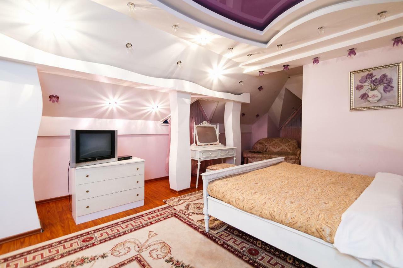 Hotel Ezio Kisinyov Kültér fotó